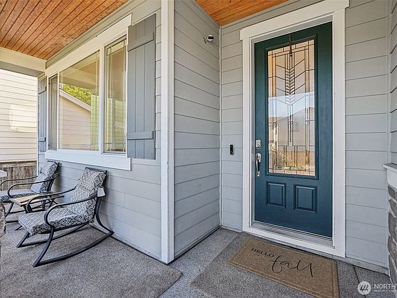 2nd image of 18506 86TH Avenue Ct E