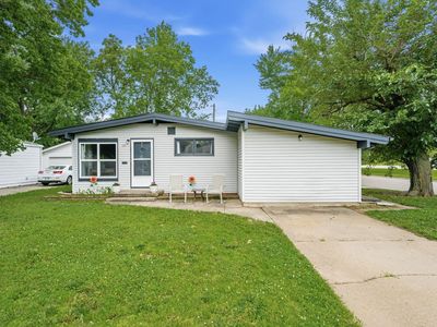 101 E Springdale St, Derby, KS, 67037