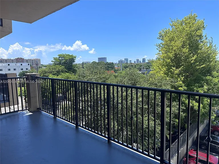 3410 Coral Way #406 — Photo 18