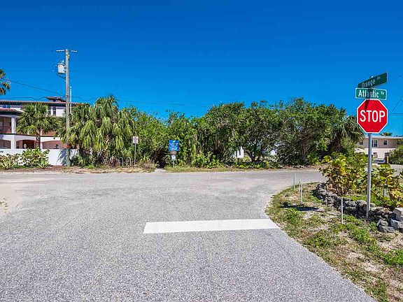2nd image of 5214 Alta Vista Ave