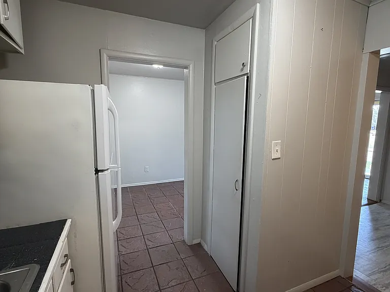 3929 NW 32nd St — Photo 22