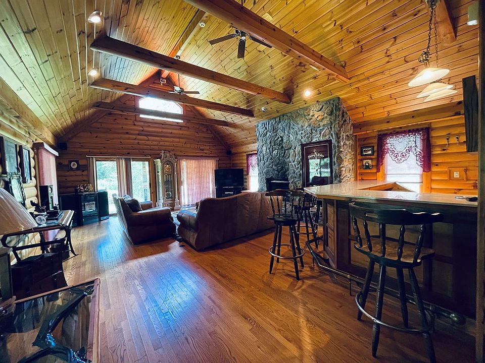 641 Stillhouse Rd, Hillsville, VA 24343 Zillow
