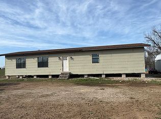 16571 Moore Rd, Von Ormy, TX 78073