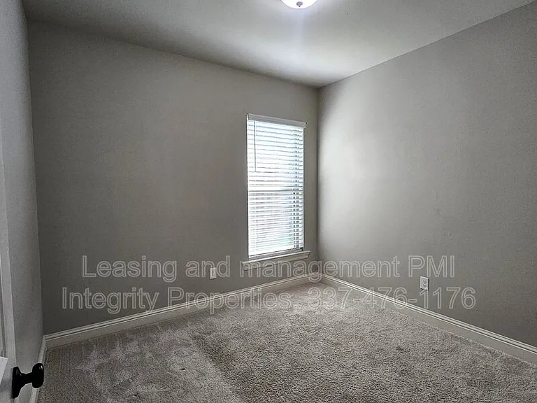 39083 Harrier St — Photo 15