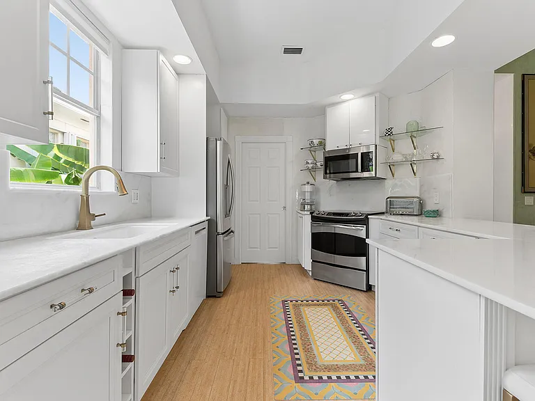 7808 Quida Dr — Photo 11