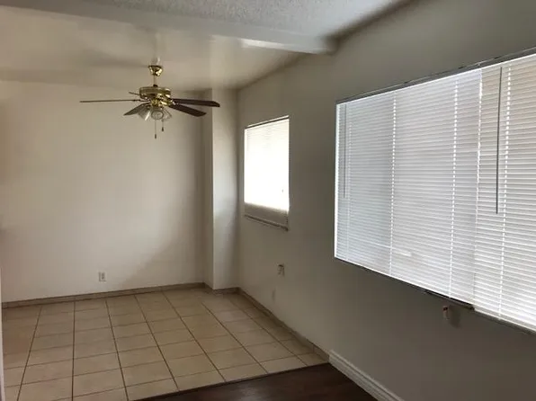 11890 Gale Ave APT G, Hawthorne, CA 90250