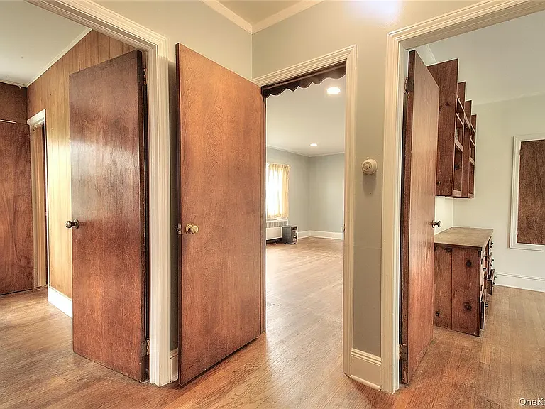 32 Burrow Dr — Photo 7
