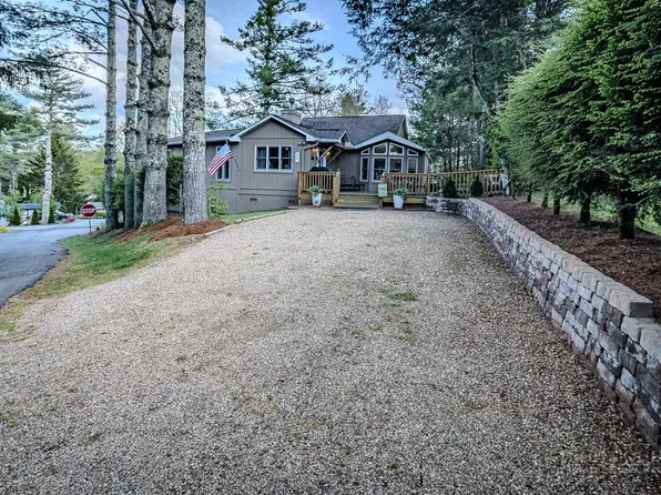 88 Trillium Road, Newland, NC 28657