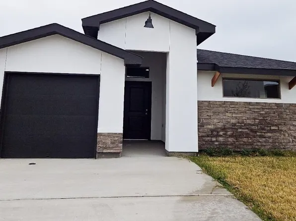 1407 El Caporal Dr, Laredo, TX 78043