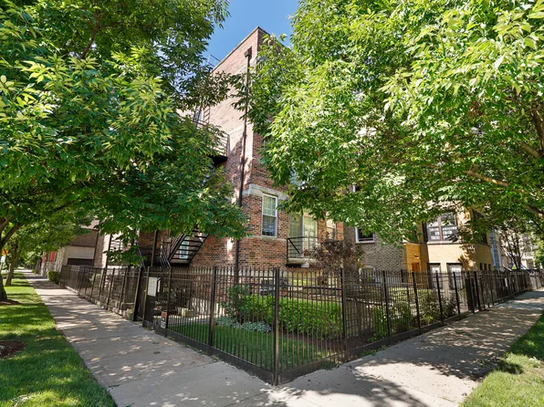 2701 W Hirsch St APT 1, Chicago, IL 60622