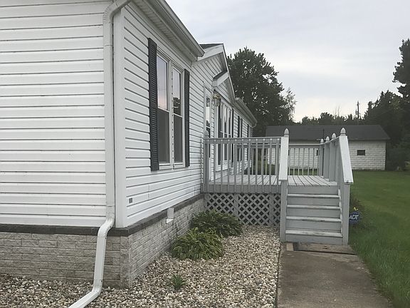 3rd image of 27723 75th St