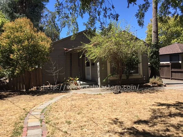 1671 Mackey Ave photo 1
