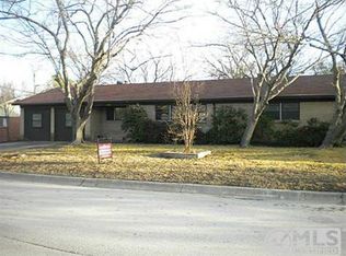 1021 Idlewood Ave, Azle, TX 76020