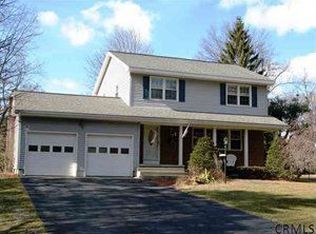 26 Patroon Pl, Loudonville, NY 12211