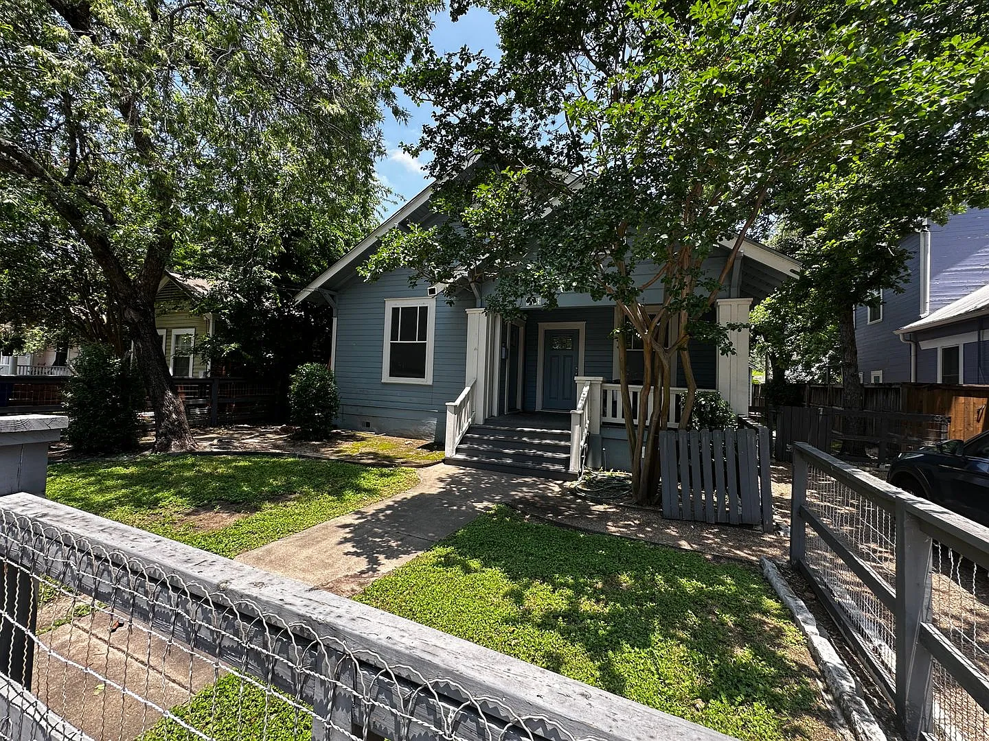 Ut Pre-Lease: Hyde Park 4 Bed / 3 Bath. Open Floor Plan, Wood Floors, Backyard With Deck, 2 Car G... — Photo 2