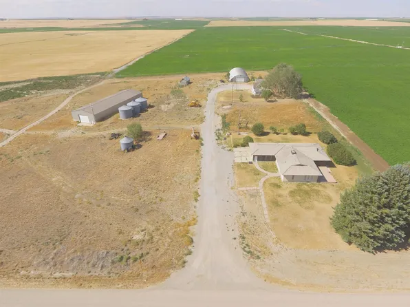 3741 Center Pleasant Valley Rd, American Falls, ID 83211