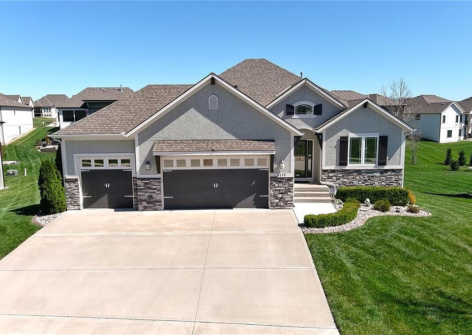 1st image of 4115 NE Timberlake Dr