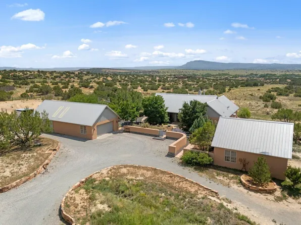 794 Camino Los Abuelos, Lamy, NM 87540