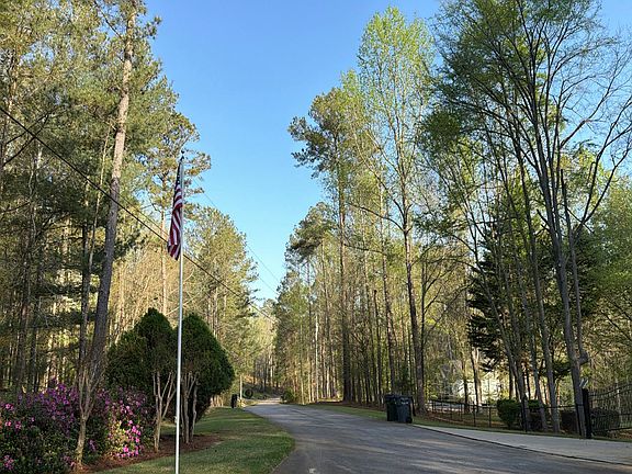 5th image of 70 Rainey Ridge Dr