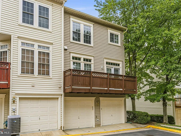 4323 Thomas Brigade Ln — Photo 34