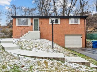 257 Saint Croix Dr, Pittsburgh, PA
