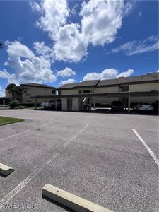 5790 Trailwinds Dr APT 111, Fort Myers, FL, 33907