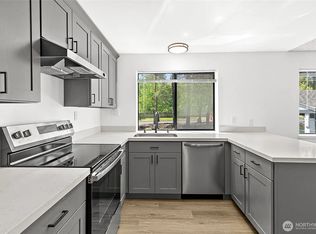 19100 61st Ave NE #1, Kenmore, WA 98028