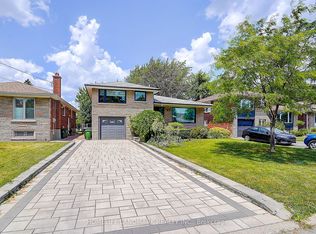 14 Pannahill Rd, Toronto, ON M3H4N3