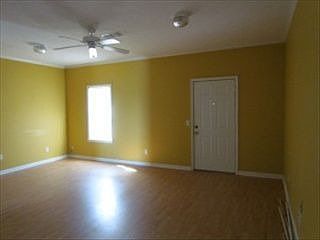 2nd image of 202 Tomlinson Dr #1