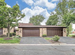 4577 Arlingate Dr W, Columbus, OH 43220