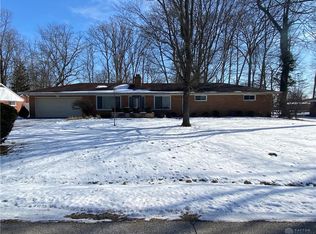 1276 Lemcke Rd, Dayton, OH 45434