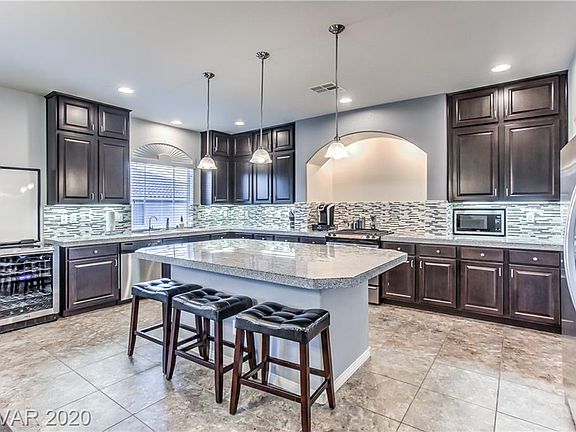 4th image of 5351 Tulip Hill Ave