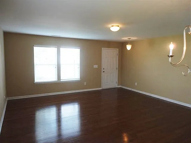 11812 Village Pond Dr — Photo 6