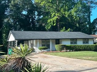 1743 W Caribaea Trl SE, Atlanta, GA 30316