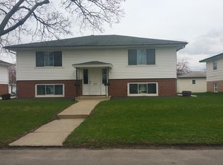 1402 10th Ave SE #1, Rochester, MN 55904