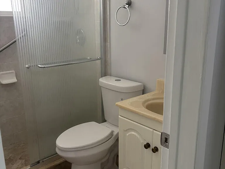 354 Manchester St — Photo 3