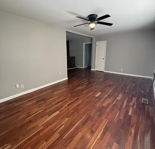 4202 Balwin Cir SW — Photo 5