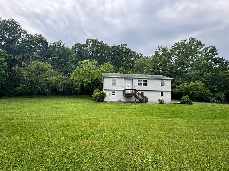 Latimore Creek Rd — Photo 12