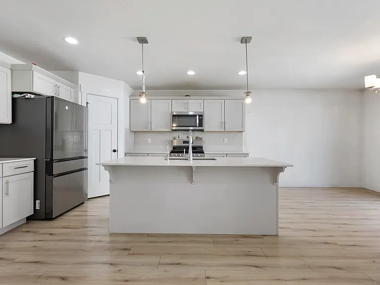 12356 S Eovaldi Ave — Photo 8