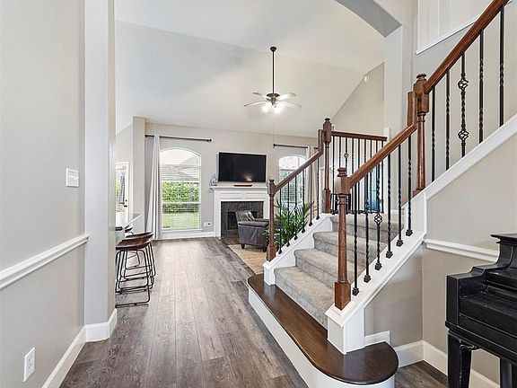 Look at those gorgeous floors! The Luxury Vinyl Plank flooring is designed to be easy care and pet/kid friendly. It extends throughout the living spaces adding to the flow of the house.