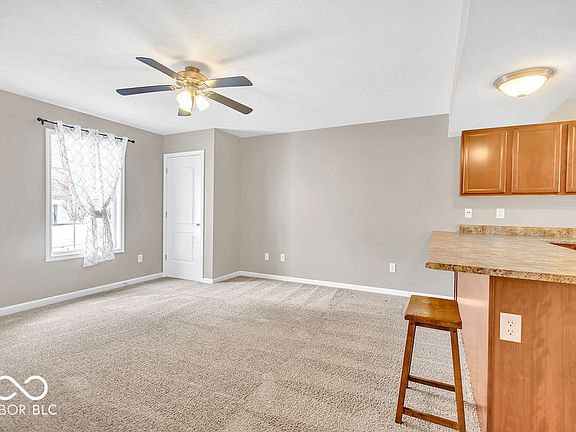 3rd image of 1250 W Adams Hill Cir APT 503