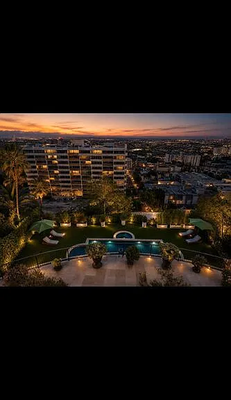8740 W Saint Ives Dr — Photo 3