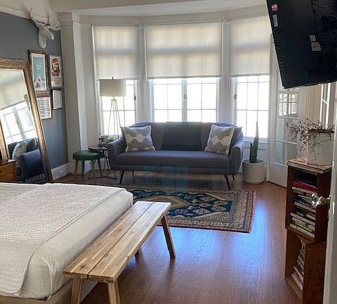 5th image of 820 Jones St #39