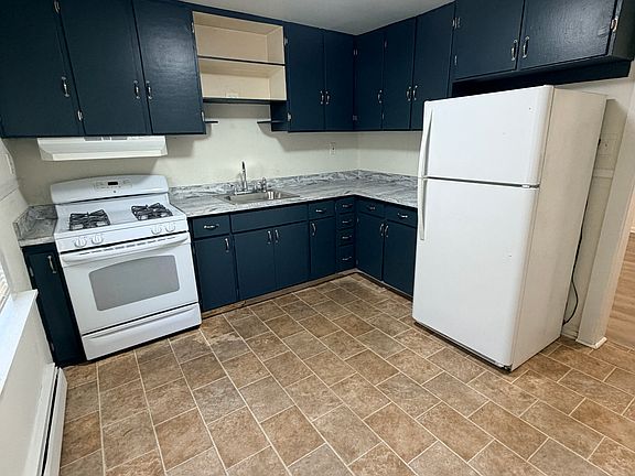 5th image of 128 Harvey Ave