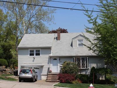 670 Lotus Ave, Oradell, NJ, 07649