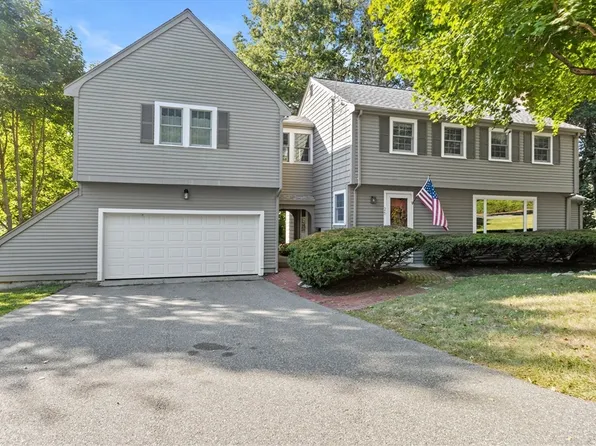 25 Independence Ln, Hingham, MA 02043