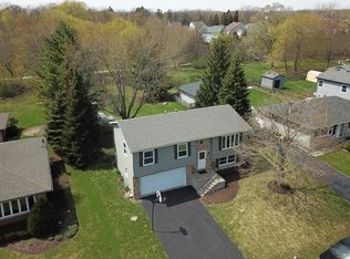 38320 N North Shore Ave, Beach Park, IL