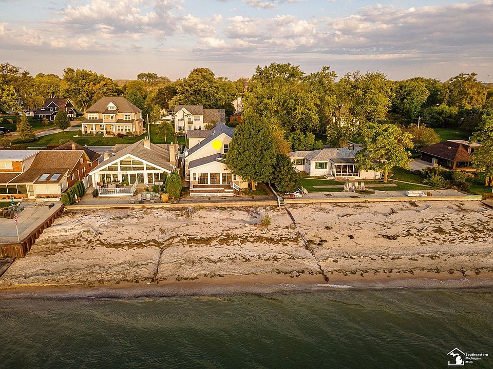 1st image of 12294 Lakeshore Dr