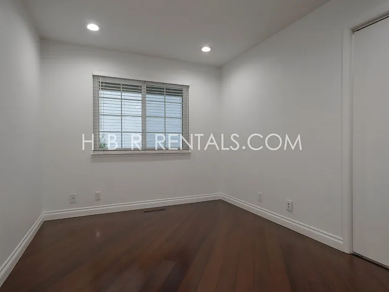 2859 El Capitan Dr — Photo 23
