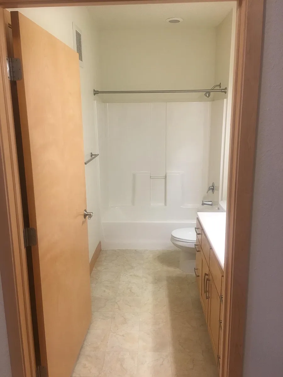 Building Photo - 4750 E 53rd St #307